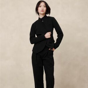 Banana Republic Knit Pique Blazer, Black, Large